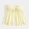 Einfaches trägerloses Babydoll-Oberteil mit gesmokter Brust Einfaches trägerloses Babydoll-Oberteil mit gesmokter Brust