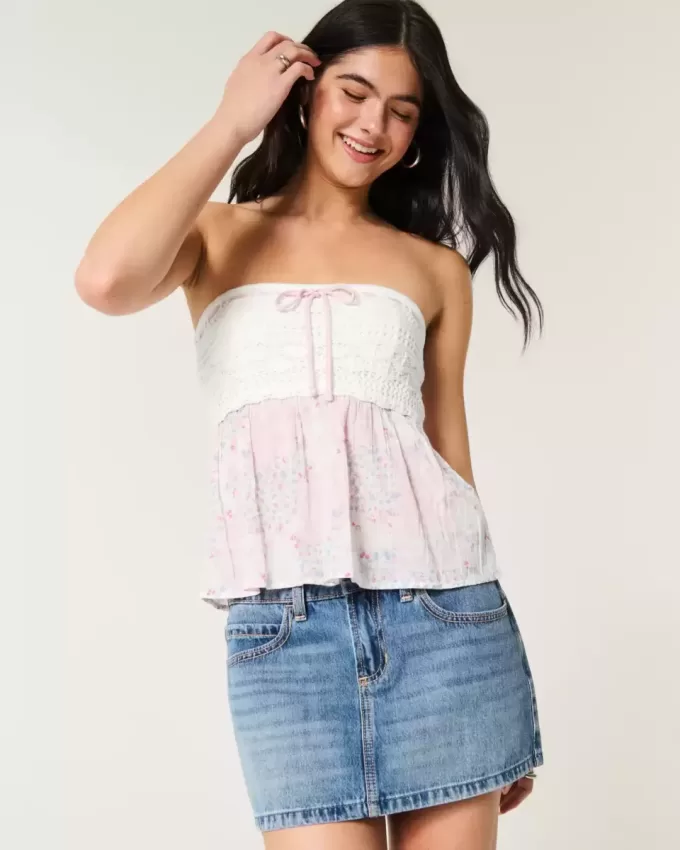 Einfaches trägerloses Top im Häkelstil aus Stoffmix Einfaches trägerloses Top im Häkelstil aus Stoffmix