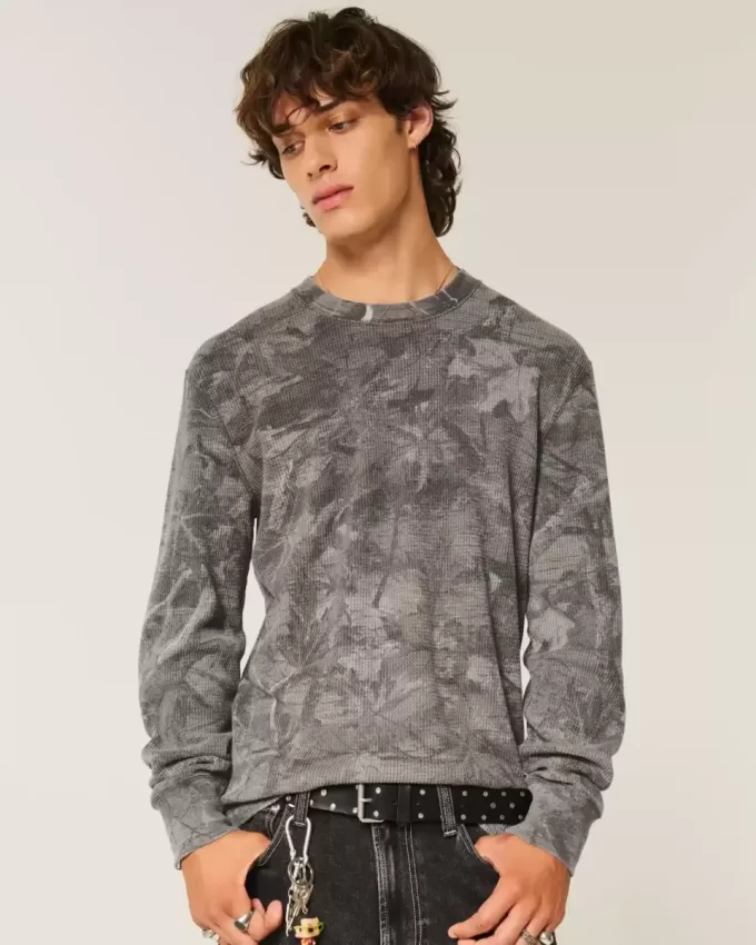 Entspanntes Thermo-Langarmshirt mit Rundhalsausschnitt und Camouflage-Muster