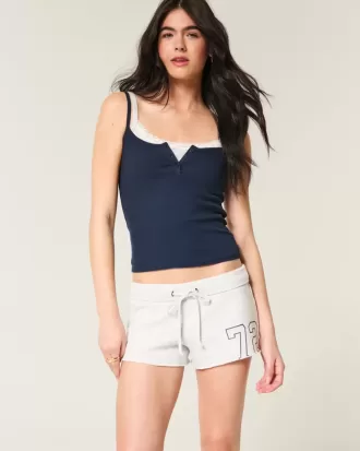 Fleece-Shorts mit Mini-Zahlengrafik