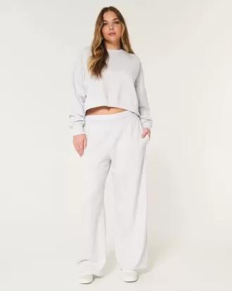 Fleecehose mit weitem Bein und Logobund