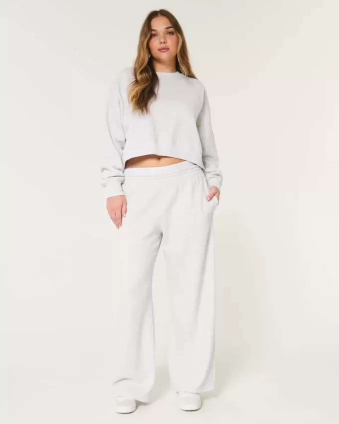 Fleecehose mit weitem Bein und Logobund