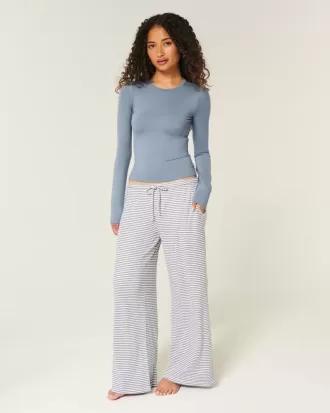 Gemütliche gerippte Hose mit weitem Bein