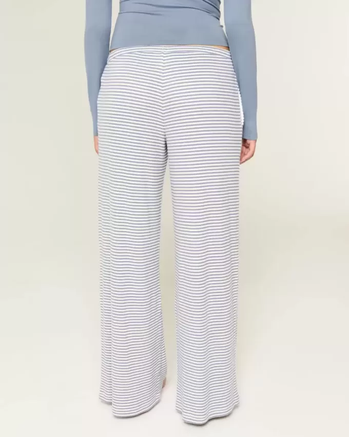 Gemütliche gerippte Hose mit weitem Bein