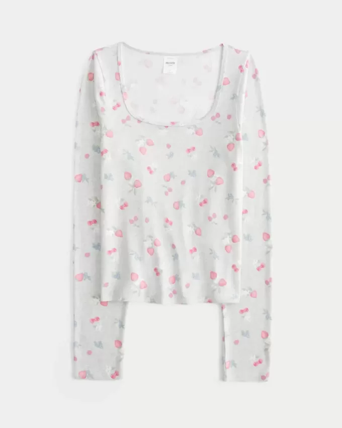 Gemütliches Pyjamaoberteil mit Beerenmuster