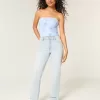 Gerade geschnittene Jeans mit hoher Taille und heller Waschung