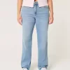 Gerade geschnittene Jeans mit hoher Taille und heller Waschung