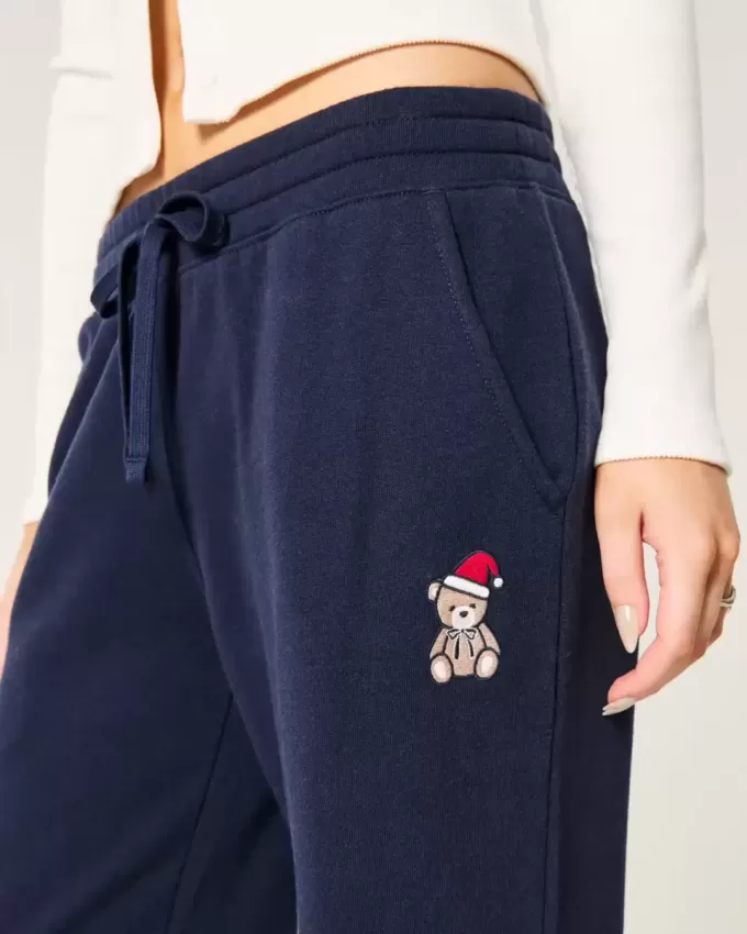 Gerade Jogginghose mit Teddybär-Grafik