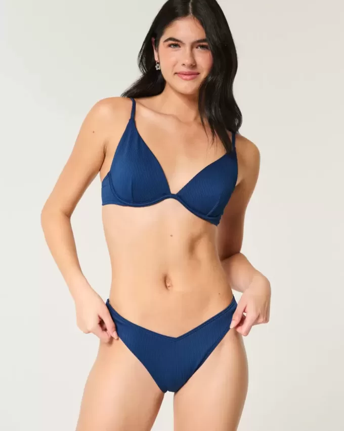 Gerippte Cheekiest-Bikinihose mit hohem Beinausschnitt
