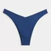 Gerippte Cheekiest-Bikinihose mit hohem Beinausschnitt