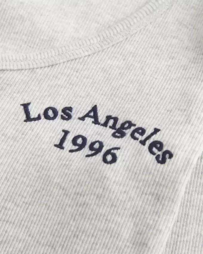 Geripptes Henley mit Los Angeles-Grafik