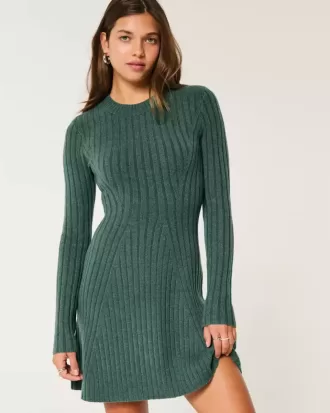 Geripptes Skater-Mini-Sweatkleid