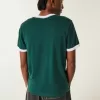 Geschrumpftes Ringer-T-Shirt