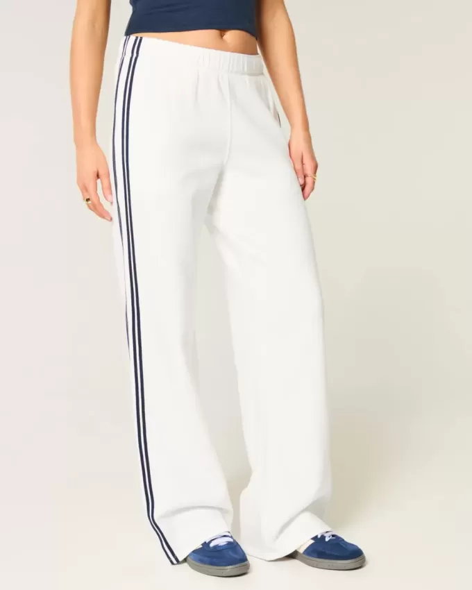 Gestreifte Jogginghose mit weitem Bein Gestreifte Jogginghose mit weitem Bein