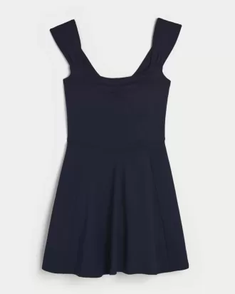 Gilly Hicks Active Cinch-Kleid