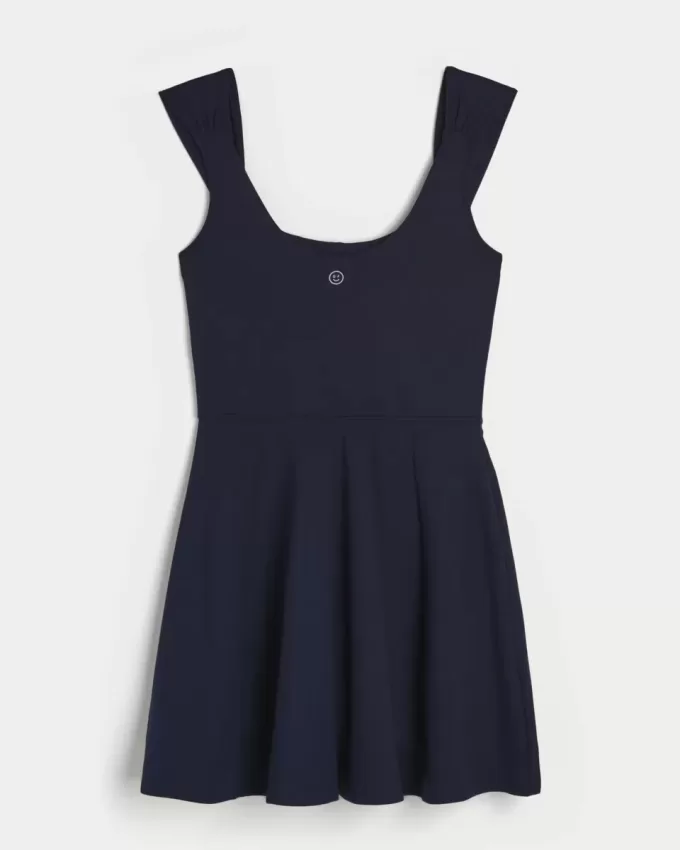 Gilly Hicks Active Cinch-Kleid Gilly Hicks Active Cinch-Kleid