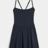 Gilly Hicks Active Kleid mit Riemchenrücken