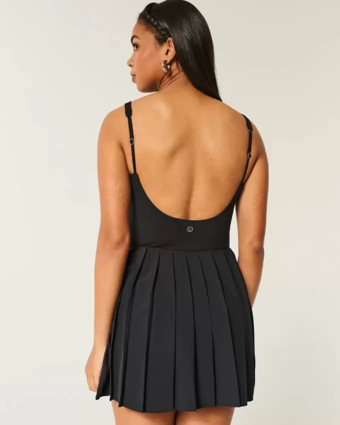Gilly Hicks Active Plisseekleid