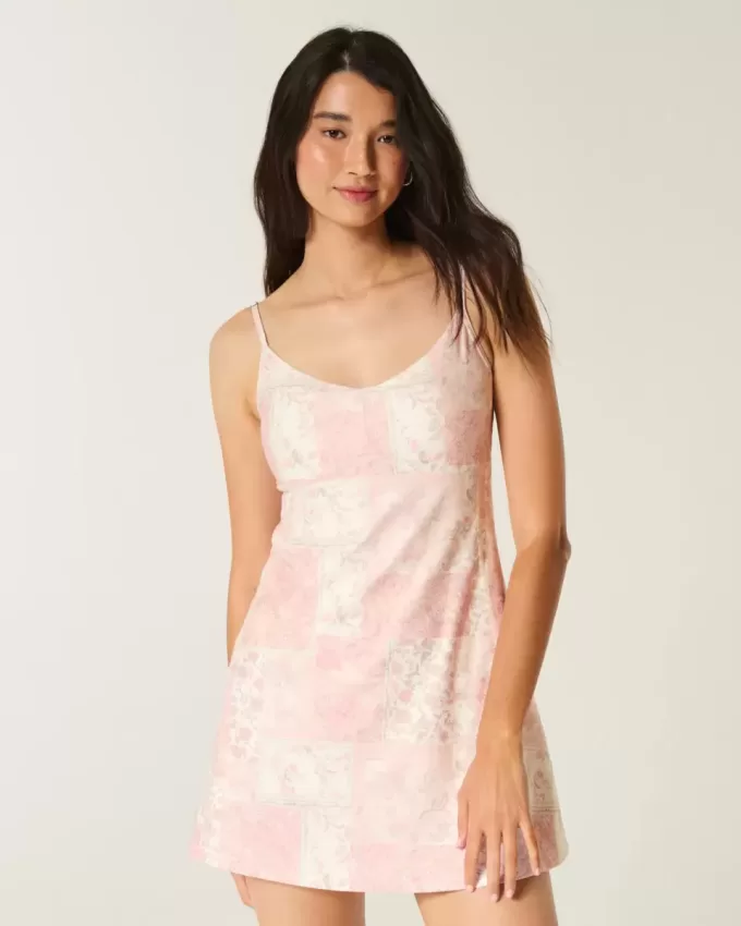 Gilly Hicks Active Recharge Babydoll-Kleid