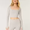 Gilly Hicks Active Recharge Top mit eckigem Ausschnitt Gilly Hicks Active Recharge Top mit eckigem Ausschnitt