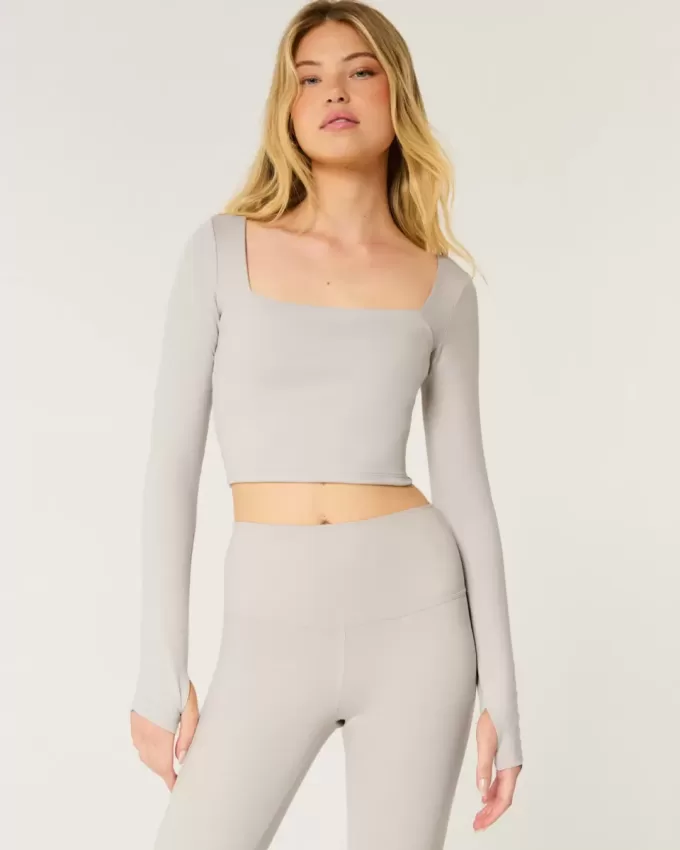 Gilly Hicks Active Recharge Top mit eckigem Ausschnitt Gilly Hicks Active Recharge Top mit eckigem Ausschnitt