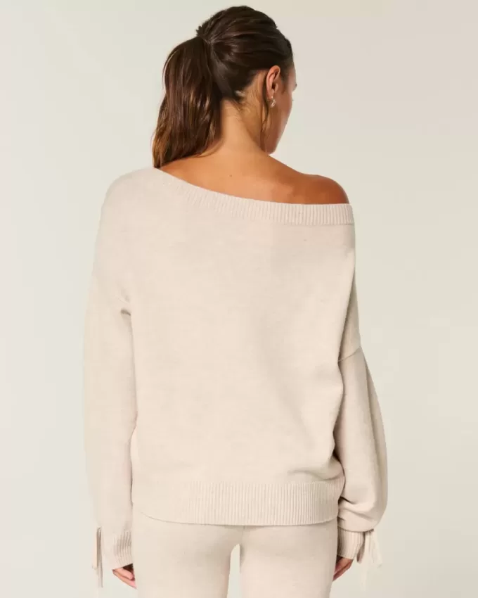 Gilly Hicks – Kuscheliger, schulterfreier Pullover mit Schleife