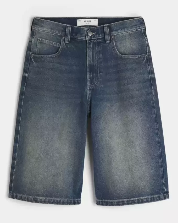 Halbhohe Denimhose in mittlerer Waschung Halbhohe Denimhose in mittlerer Waschung