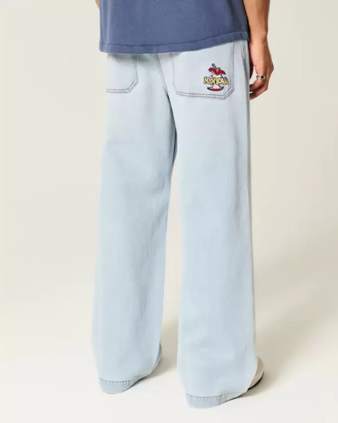 Hell verwaschene Super Baggy-Jeans mit New York-Grafik Hell verwaschene Super Baggy-Jeans mit New York-Grafik