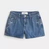 Hoch geschnittene Jeansshorts in A-Linie mit mittlerer Waschung und Blumenstickerei Hoch geschnittene Jeansshorts in A-Linie mit mittlerer Waschung und Blumenstickerei