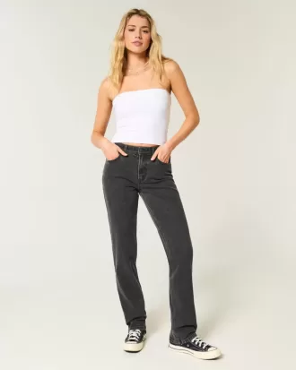 Hoch geschnittene, verwaschene, schwarze Straight-Jeans