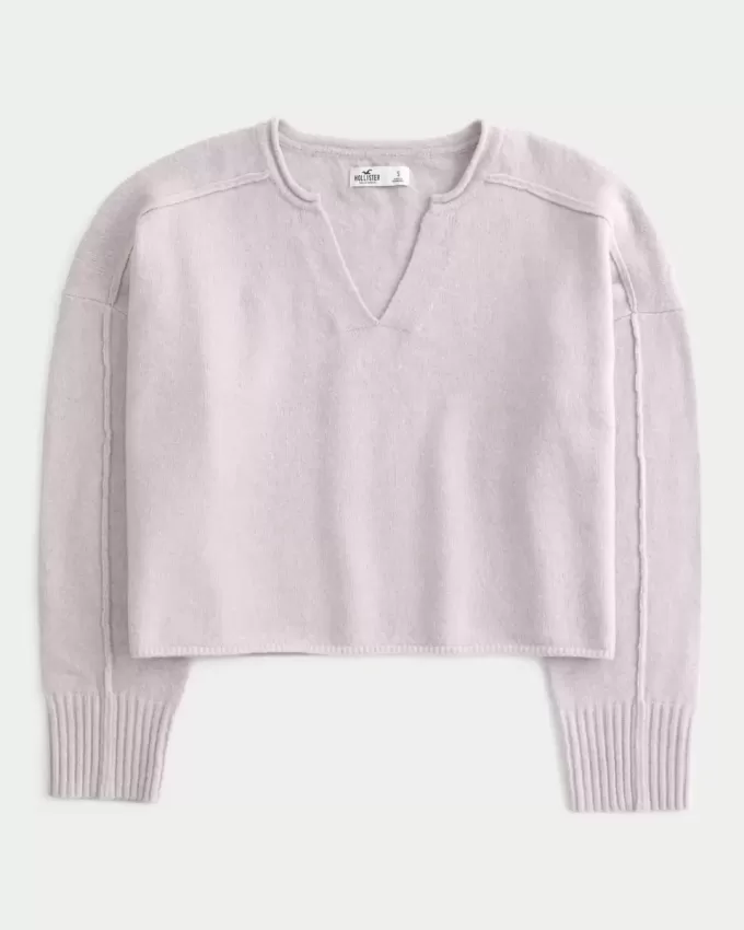 Hollister – Bequemer Cloud-Pullover mit kastigem Reverskragen Hollister – Bequemer Cloud-Pullover mit kastigem Reverskragen