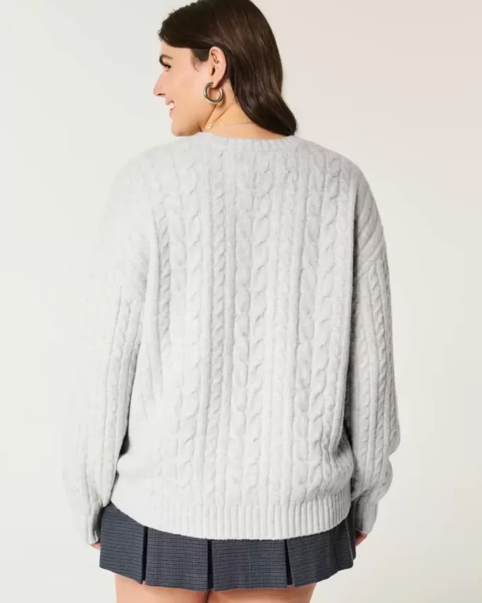 Hollister – Bequemer Cloud-Pullover mit Rundhalsausschnitt und Zopfmuster