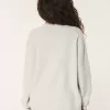 Hollister – Bequemer Pullover mit Cloud-Rose-Grafik