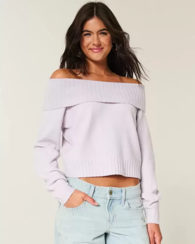 Hollister – Bequemer, schulterfreier Pullover mit Umschlag in Cloud