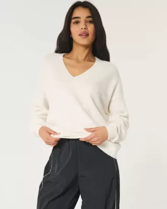 Hollister – Comfy Cloud – Oversize-Pullover mit V-Ausschnitt