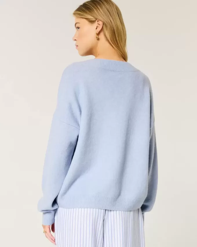 Hollister – Comfy Cloud – Oversize-Pullover mit V-Ausschnitt Hollister – Comfy Cloud – Oversize-Pullover mit V-Ausschnitt