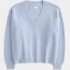 Hollister – Comfy Cloud – Oversize-Pullover mit V-Ausschnitt Hollister – Comfy Cloud – Oversize-Pullover mit V-Ausschnitt