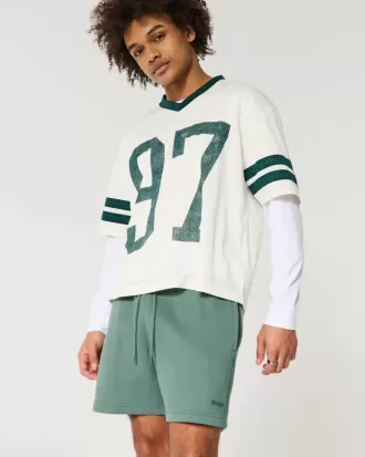 Hollister – Feel Good – Lockere Shorts aus Fleece bis zur Mitte des Oberschenkels