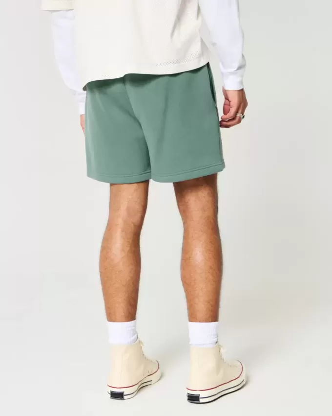 Hollister – Feel Good – Lockere Shorts aus Fleece bis zur Mitte des Oberschenkels Hollister – Feel Good – Lockere Shorts aus Fleece bis zur Mitte des Oberschenkels