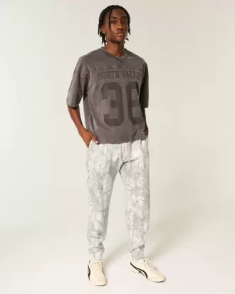Hollister – Fleece-Jogginghose „Feel Good“ in Camouflage