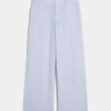 Hollister – Livvy – Hose mit niedriger Leibhöhe und weitem Bein