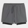 Hybrid-Aktivshorts bis zur Mitte des Oberschenkels