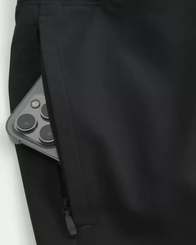 Hybrid-Aktivshorts bis zur Mitte des Oberschenkels