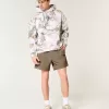 Hybrid-Aktivshorts bis zur Mitte des Oberschenkels
