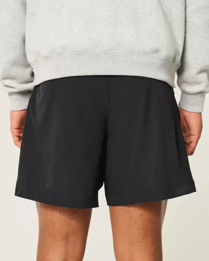 Hybrid-Aktivshorts bis zur Mitte des Oberschenkels