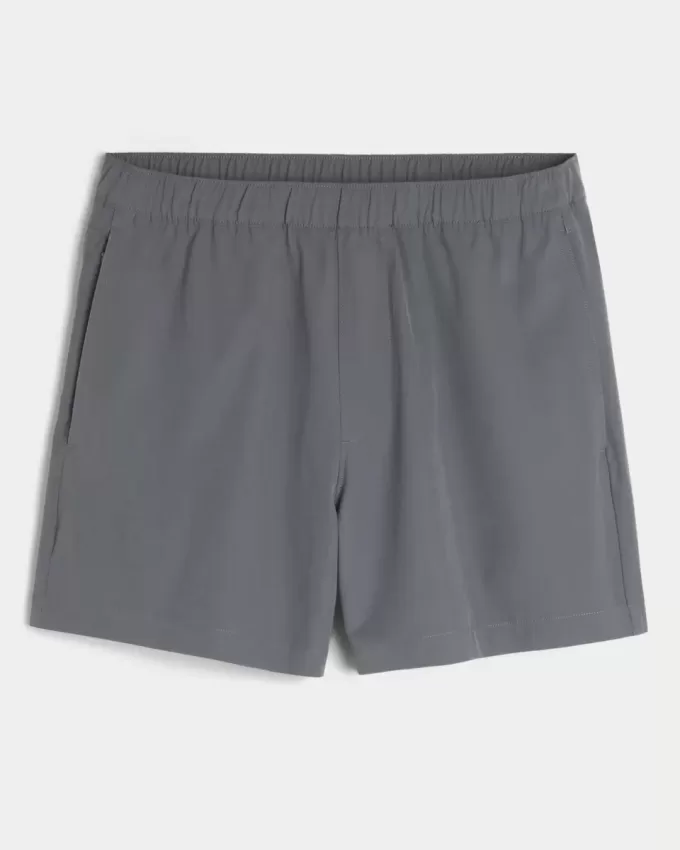 Hybrid-Aktivshorts bis zur Mitte des Oberschenkels Hybrid-Aktivshorts bis zur Mitte des Oberschenkels