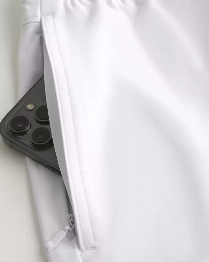 Hybrid-Aktivshorts bis zur Mitte des Oberschenkels
