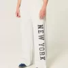 Jogginghose mit weitem Bein und New York-Grafik Jogginghose mit weitem Bein und New York-Grafik