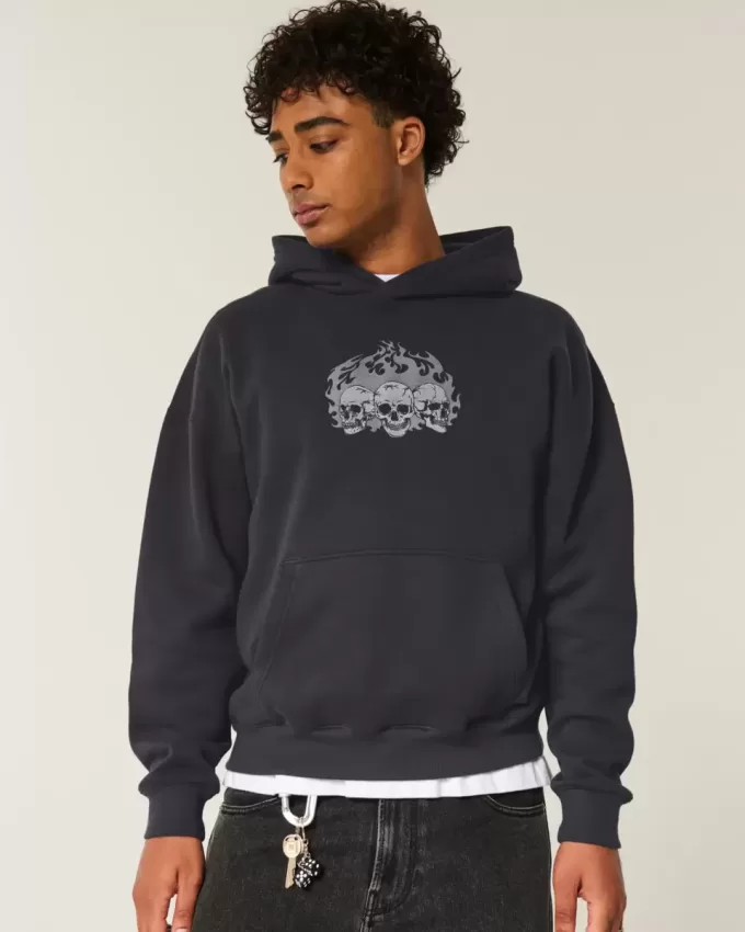 Kapuzenpullover mit kastenförmigem Totenkopf-Grafik