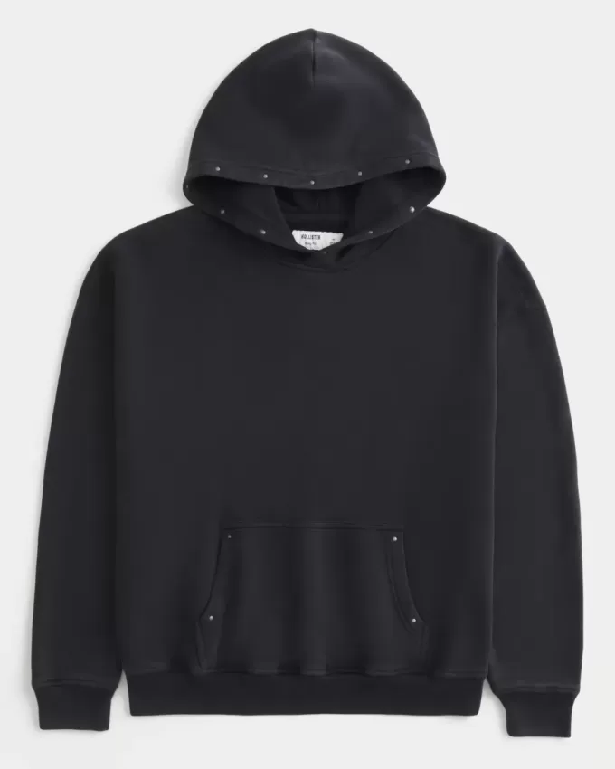 Kastenförmiger Hoodie mit Nieten Kastenförmiger Hoodie mit Nieten